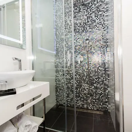 Adriatic Blue View Apartman *