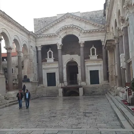 Adriatic Blue View شقة سبليت